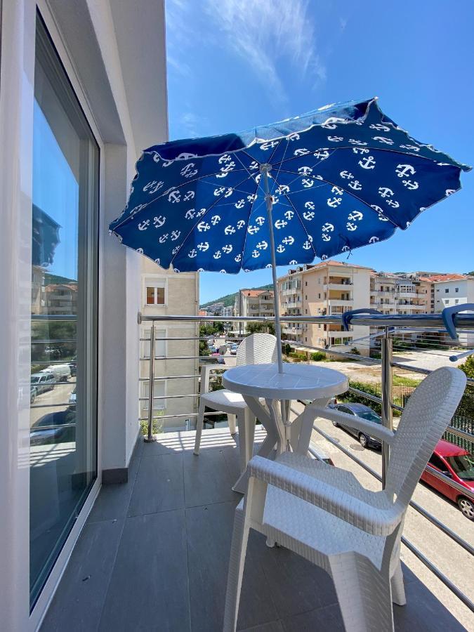 Apartments Monika Budva Bagian luar foto