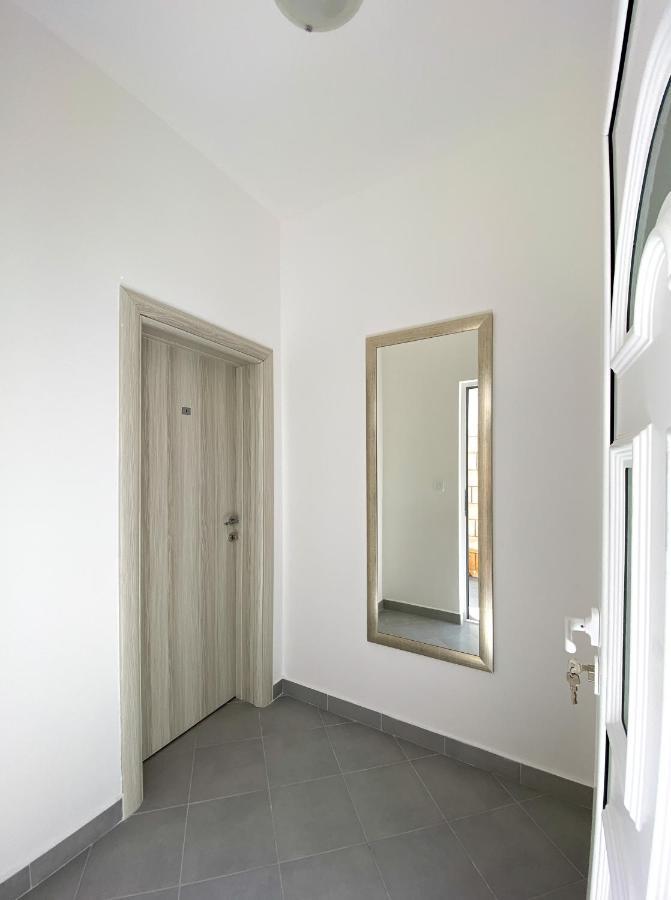 Apartments Monika Budva Bagian luar foto