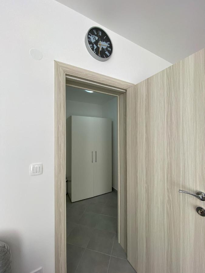 Apartments Monika Budva Bagian luar foto